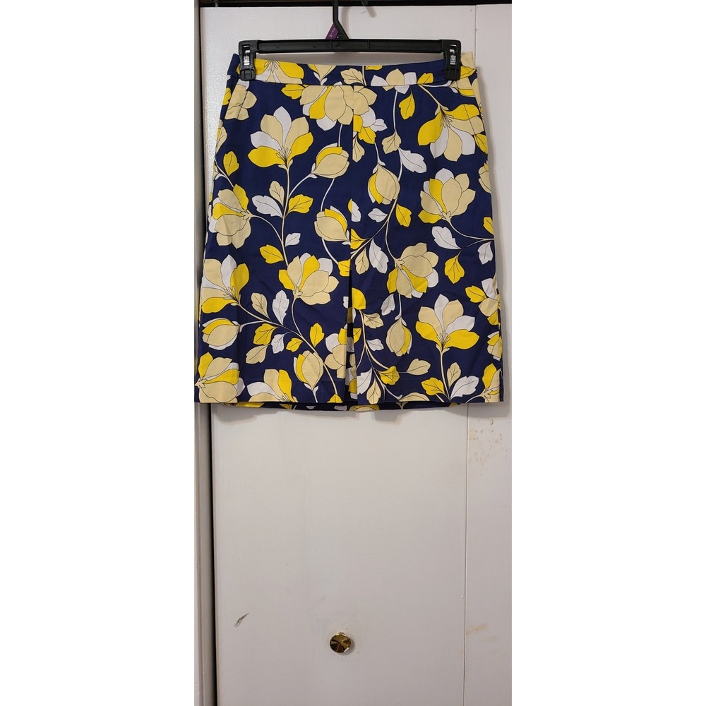 Talbots Navy Yellow Flowered A-line Front Pleated Knee Length Skirt Size 8P